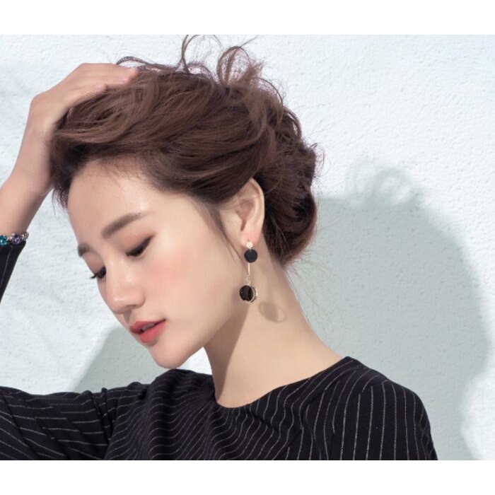 Simple Metal Irregular Long Pendant Creative Earrings Ladies Jewelry