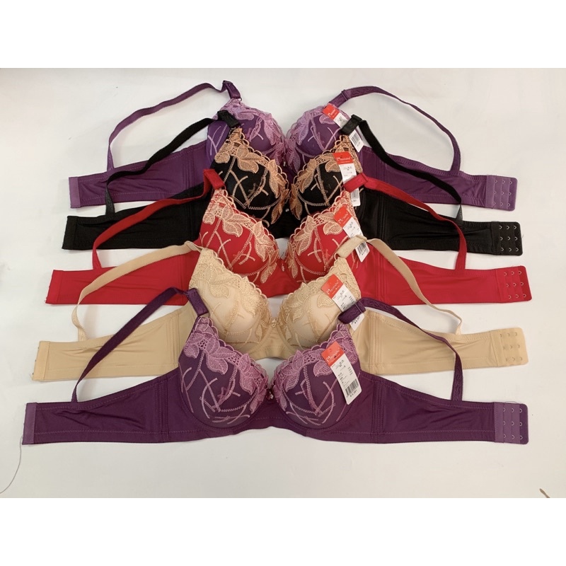 Áo lót ren hoa bigsize, phom quả áo to, không đệm mút, có gọng nâng định hình chống xệ, cúp B,C. Áo ngực to 3231.