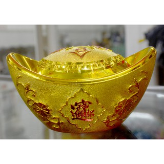 Thỏi vàng đặt gian thờ Thần Tài-Thổ Địa