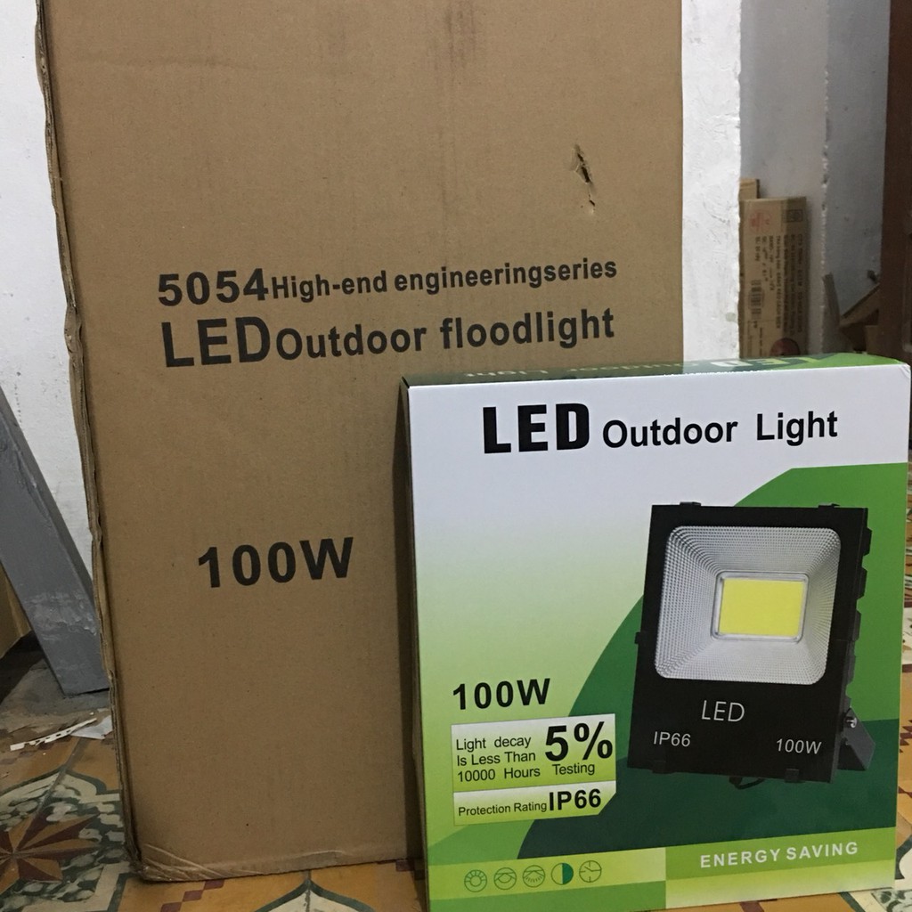 Đèn pha LED 100w , đèn hắt biển quảng cáo, bóng đèn 100w siêu tiết kiệm điện