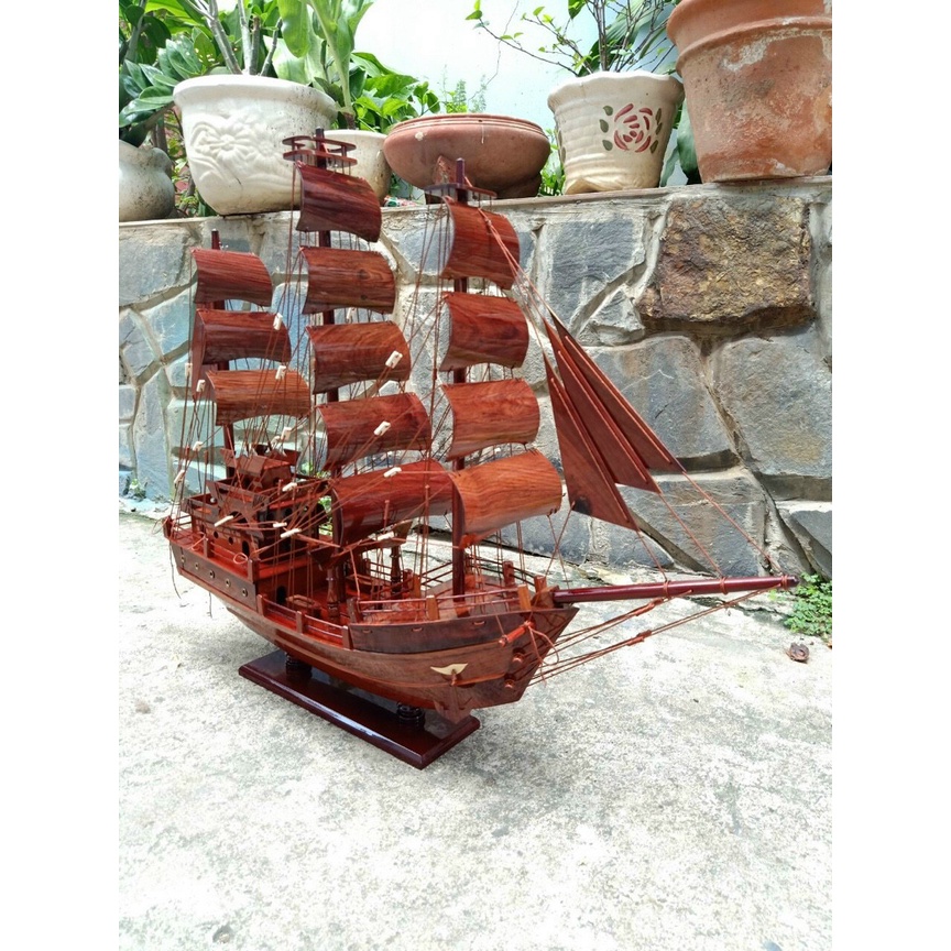 Thuyền Santa thái gỗ cẩm tự nhiên ngang 1met - Thuận buồm xuôi gió