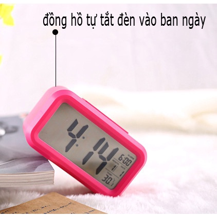 Đồng hồ báo thức thông minh LCD tự động sáng đèn nền khi trời tối