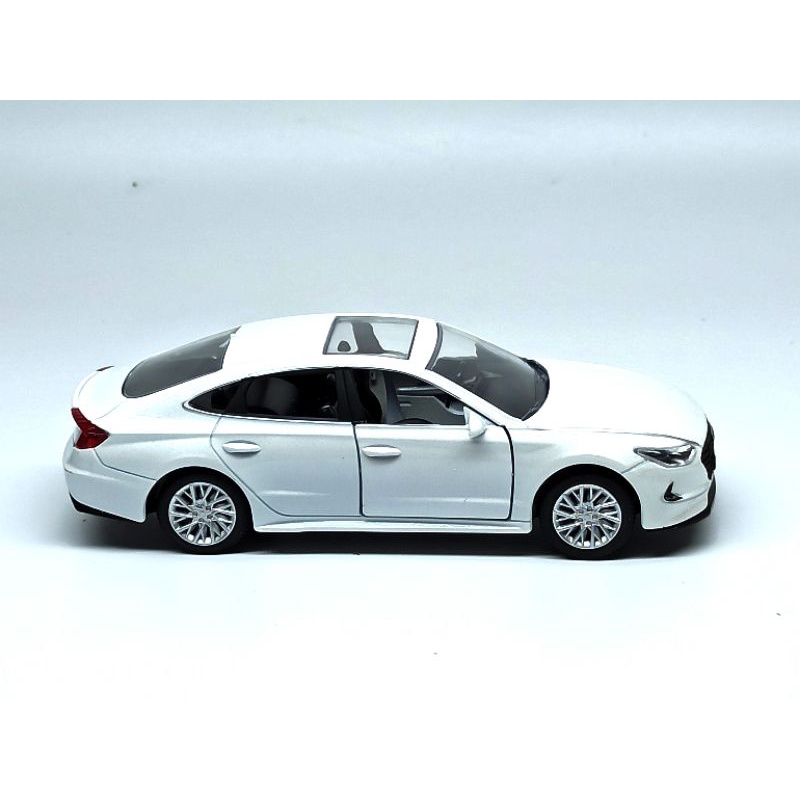 Mô hình xe Hyundai Sonata DN8