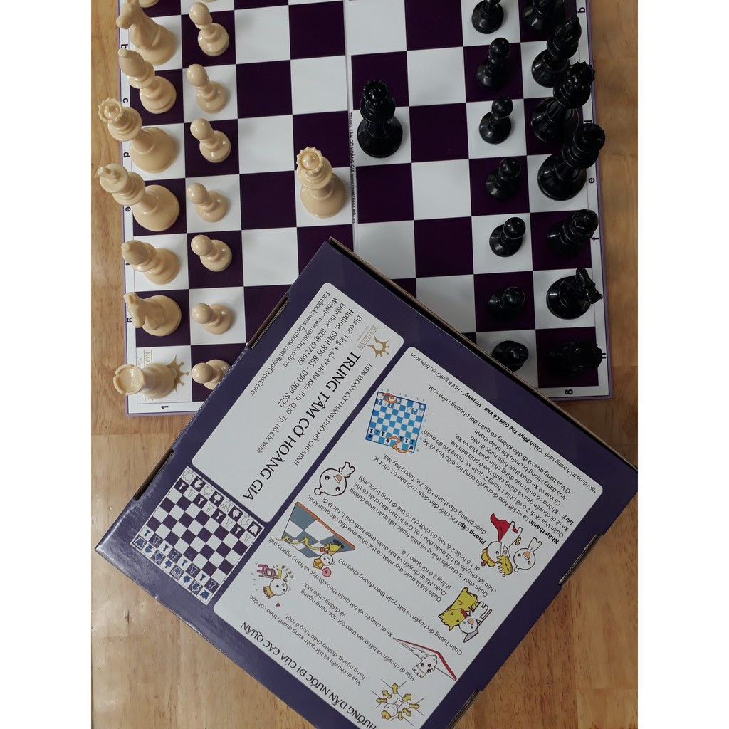 Bộ cờ vua tiêu chuẩn thi đấu WB  ROYALCHESS bàn  40cm*41cm