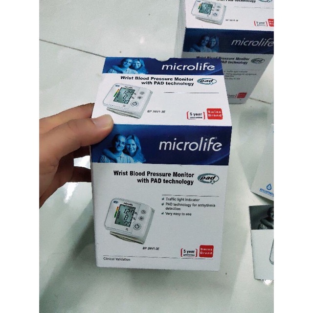 Máy đo Huyết Áp cổ tay Microlife 3NV1-3E