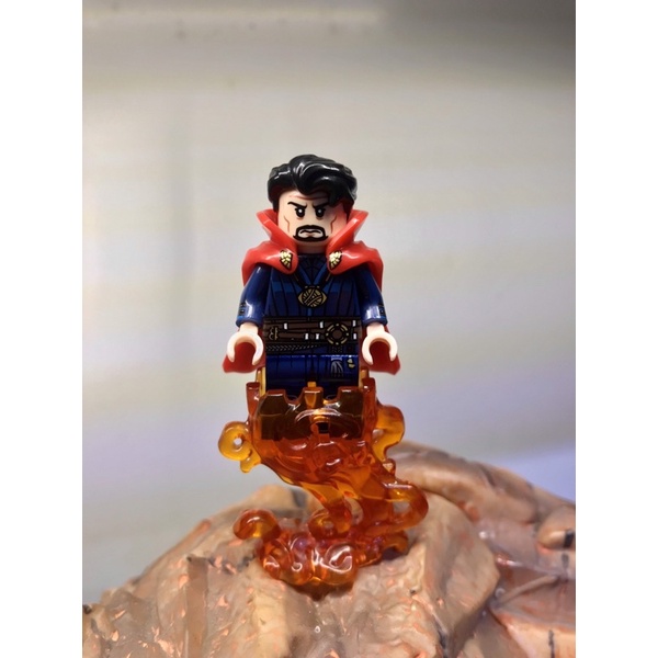 Mô hình mini nhân vật Ronin Hawkeye và các nhân vật Marvel