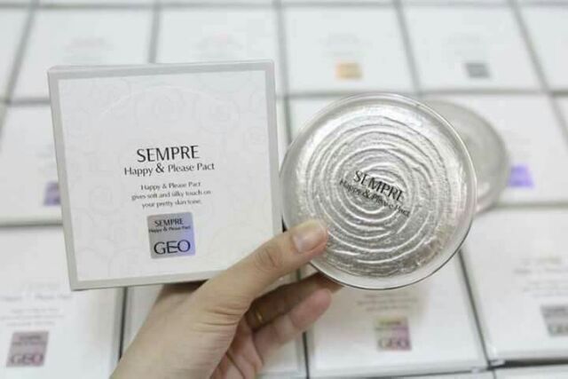 Phấn Geo Trắng siêu mịn Sempre Happy & Please Pact