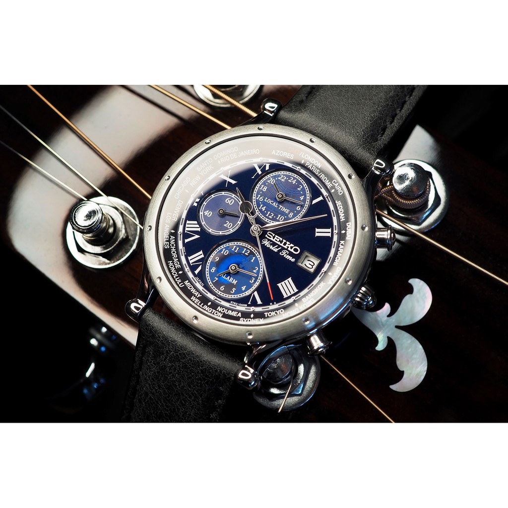 Đồng hồ Nam Seiko World Time SPL059P1 mặt xanh , dây da , chống nước , chống trầy , bảo hành 12 tháng .
