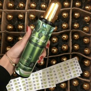 🍓
xịt dưỡng tóc tinh dầu bưởi organic grape fruit💥