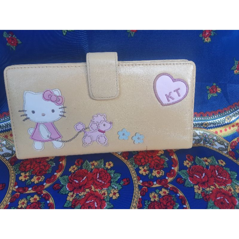 Ví si hello kitty