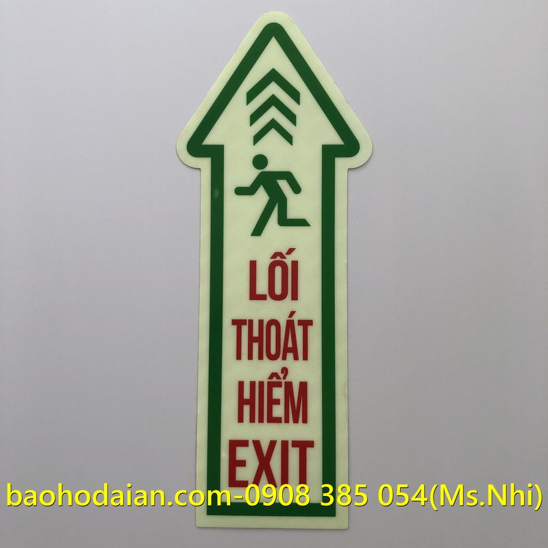 Biển dán chỉ dẫn lối thoát hiểm exit dạ quang