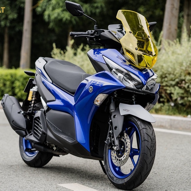 Kính chắn gió NVX 2021 Yamaha NVX 155 VVA zhi.pat chính hãng bảo hành 2 năm