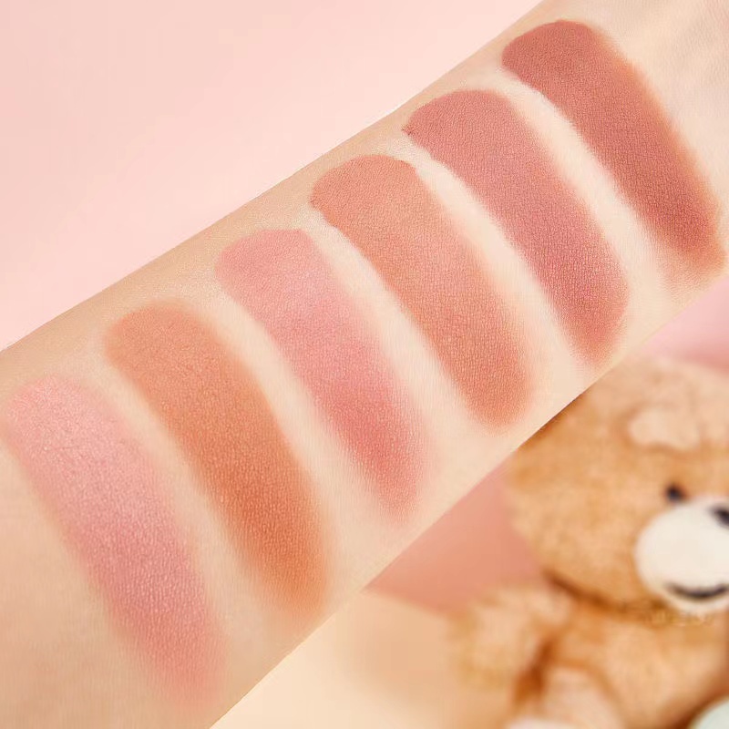 Kem má hồng Kiss Beauty tông lì và kim tuyến trang điểm tự nhiên | BigBuy360 - bigbuy360.vn