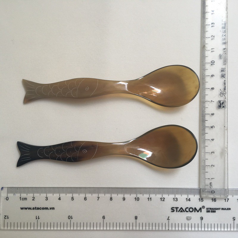 Thìa sừng trâu cao cấp (SS03: combo 10 chiếc đuôi cá màu tự nhiên)