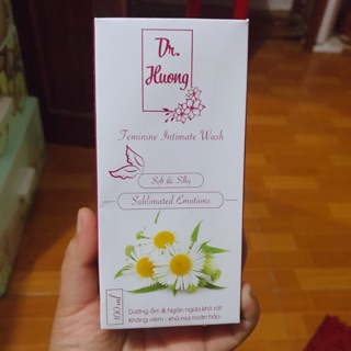 Dung dịch vệ sinh phụ nữ Dr.Huong (TẶNG KÈM NƯỚC HOA BÍM SECRET EVA)
