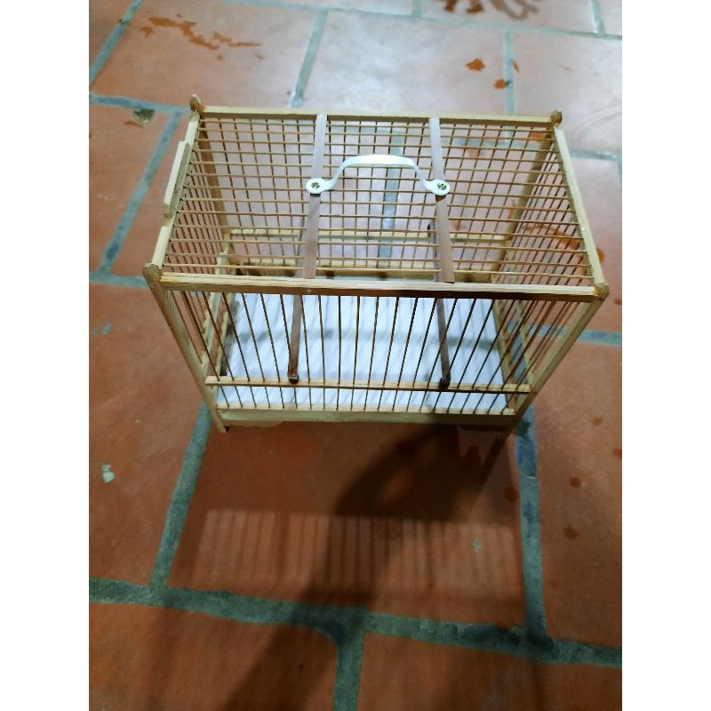 Lồng khuyên để bàn,hay dùng để sách đi chơi