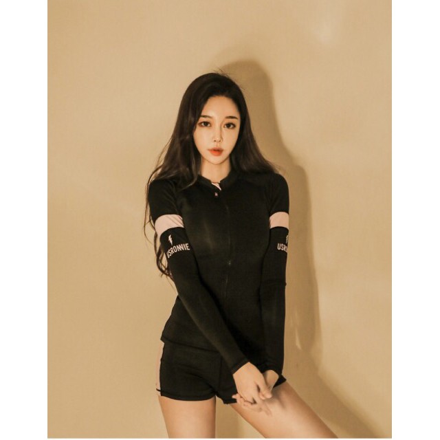 Giá sập sànBikini đồ bơi tay dài kín đáo Qc đen phối hồngSiêu HOT | BigBuy360 - bigbuy360.vn