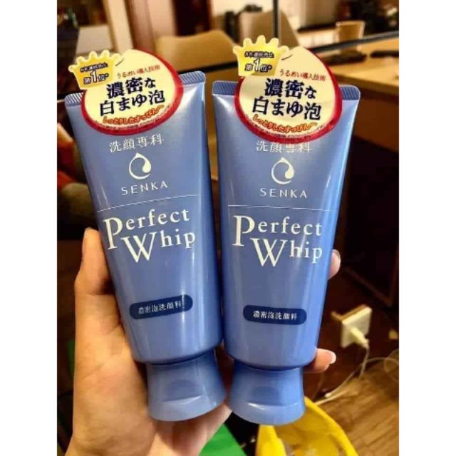 Sữa rửa mặt Perfect Whip xanh