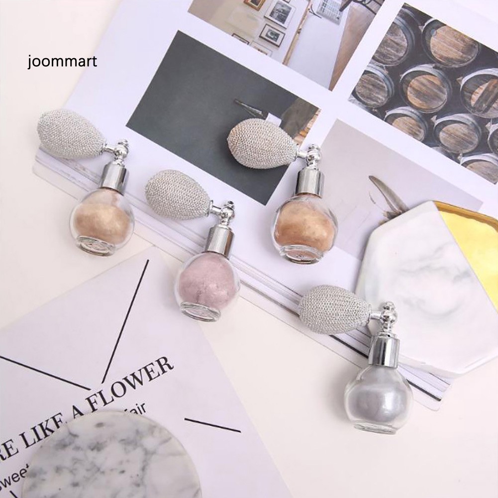 Phấn bắt sáng kim tuyến đựng trong chai xịt túi khí làm đẹp cho nữ hiệu FANA | BigBuy360 - bigbuy360.vn