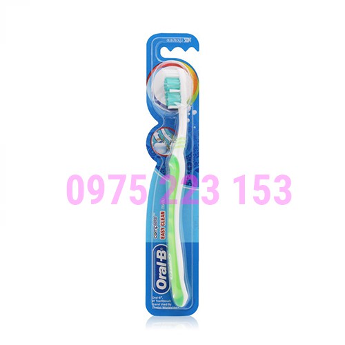 Bàn chải đánh răng loại mềm Oral-B Easy Clean Complete ( giao màu ngẫu nhiên )