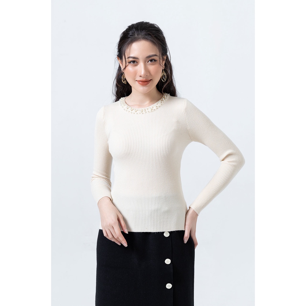 Áo len tăm cổ tròn đính trai by LAMER L61W21T042
