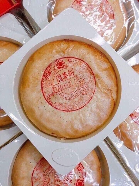 Pía Siêu to khổng lồ 1kg 8 trứng Tân Huê Viên