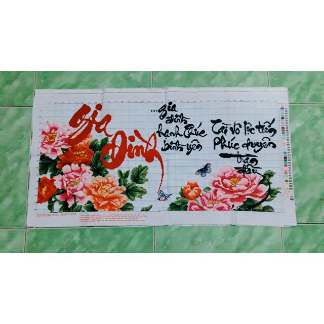Tranh thêu thành phẩm