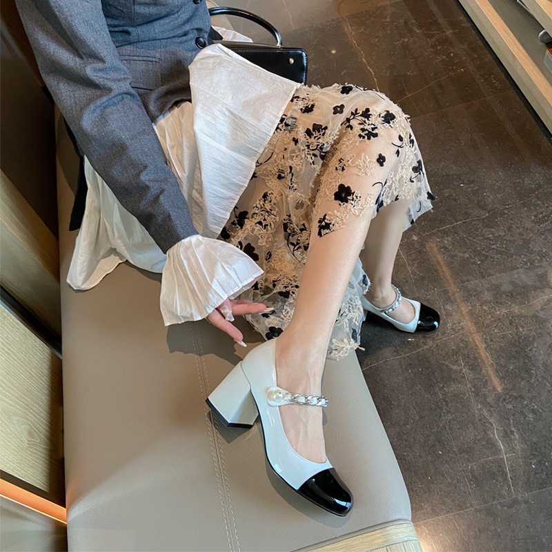 Giày cao gót quai xích ngọc mã CD38