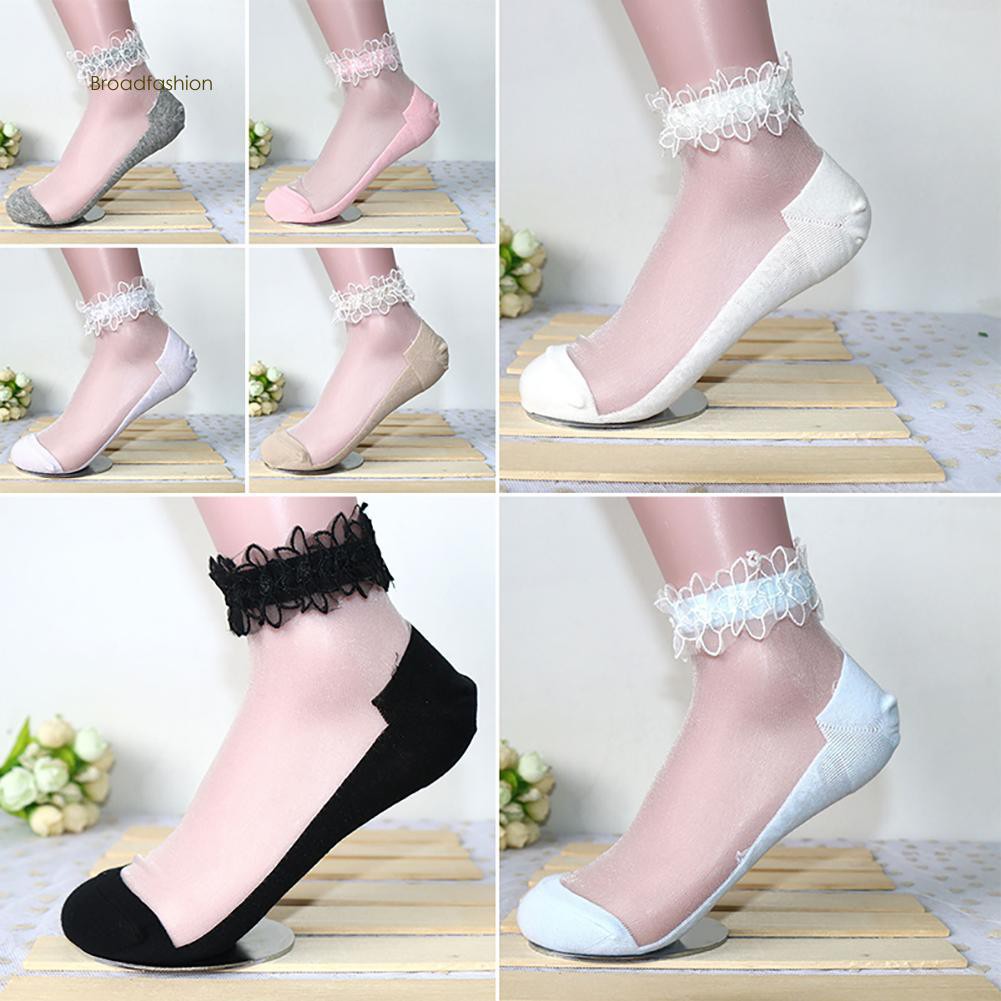 Tất lưới phối viền ren cho nữ