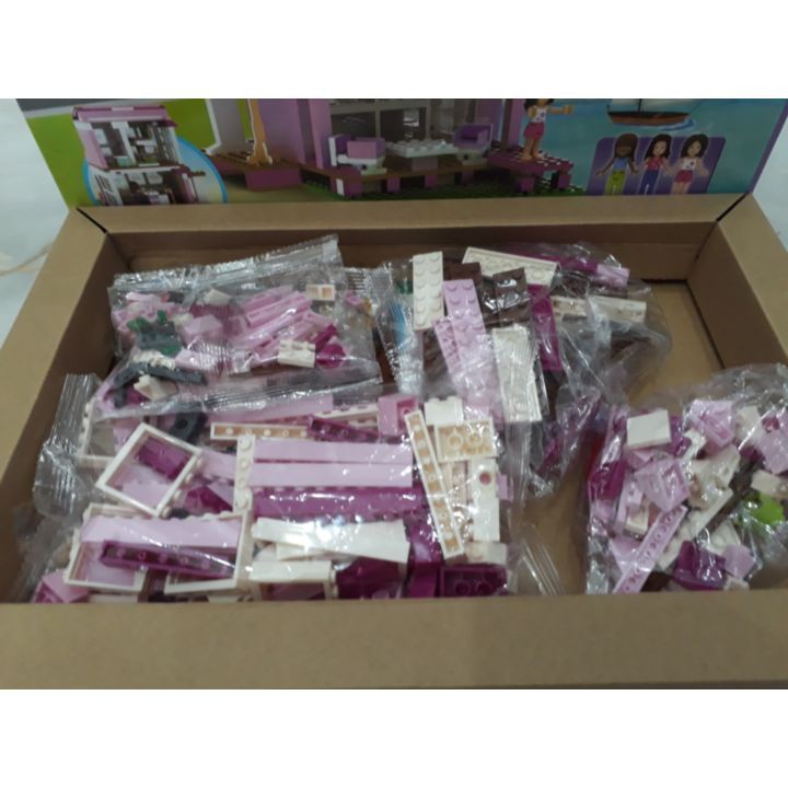 BỘ LẮP RÁP BIỆT THỰ VEN BIỂN