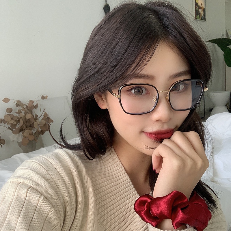 Gọng  kính cận thời trang nữ nam cao cấp chống tia UV bảo vệ mắt phong cách Hàn Quốc sang trọng thay được tròng cận 011
