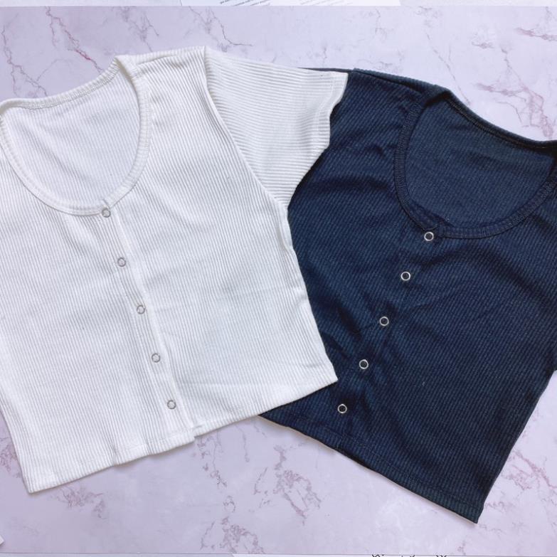 Áo croptop cúc bấm tay ngắn cổ tròn.mã A26