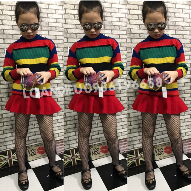 Combo set bộ hàng phối Áo len thân dài + chân váy đuôi cá . Đều là chất len mềm mịn giãn . Màu sắc bât mắt. Hàng loại 1