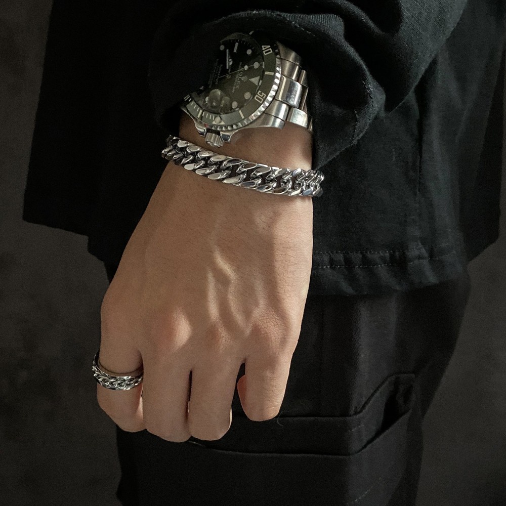 Vòng Tay và Nhẫn Unisex Tin Dành Cho Nam Nữ Thời Trang Merin Accessories Màu Bạc Chất Liệu Inox Không Gỉ