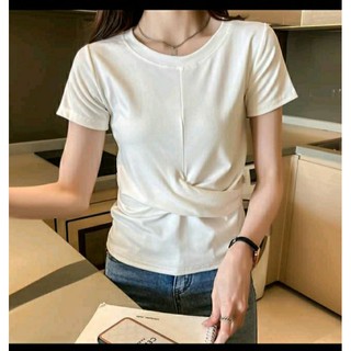 Áo xoắn eo điệu đà