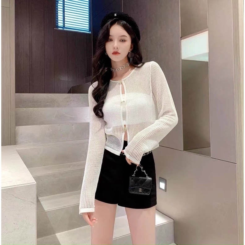 Set áo len cặp gồm áo quây ngang và áo khoác cadigan lưới