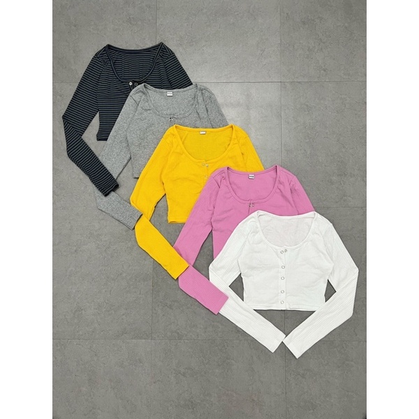 Áo croptop nút bấm dài tay▪BUTTON CROPTOP