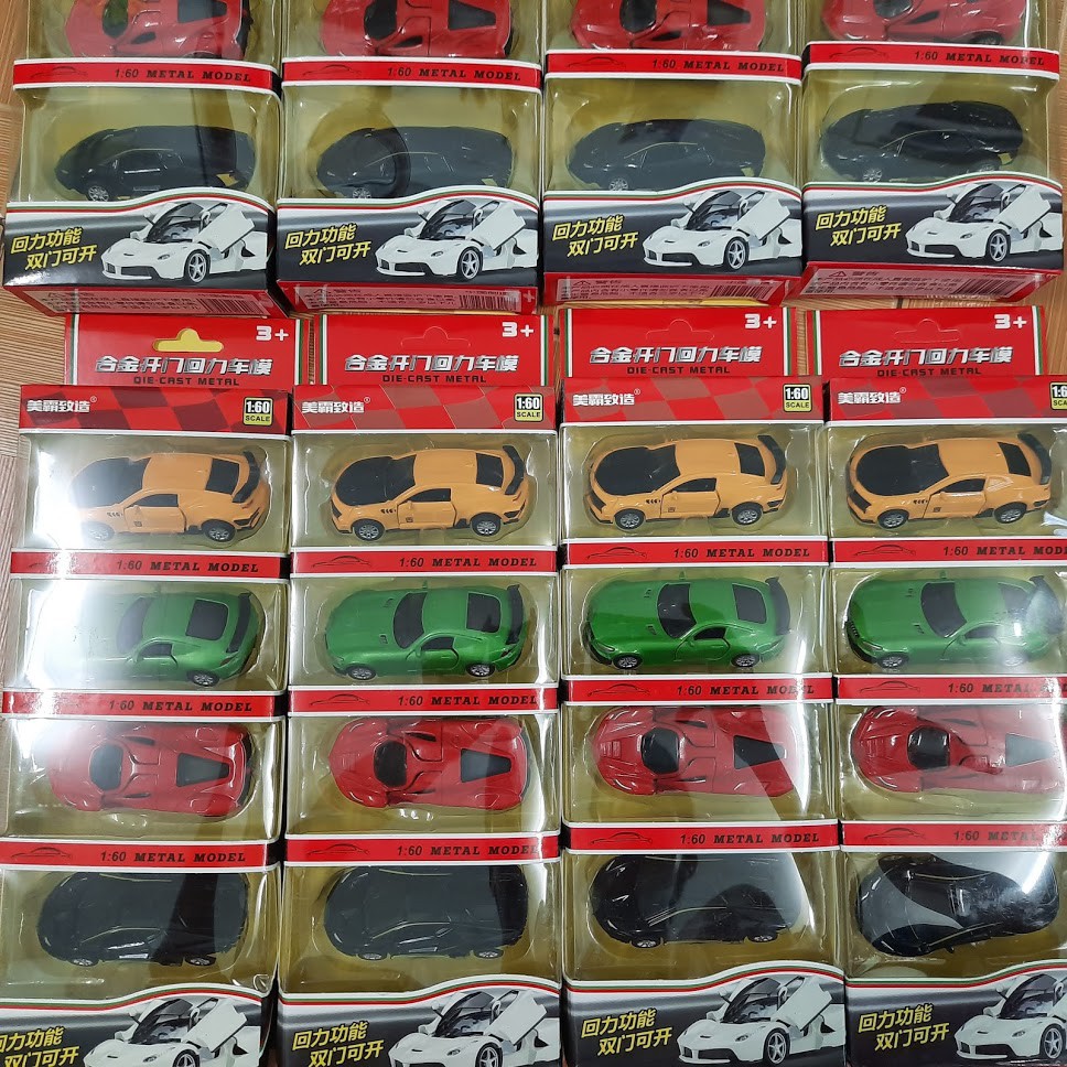Bộ 4 xe ô tô die cast mini đồ chơi trẻ em bằng kim loại mở được cửa