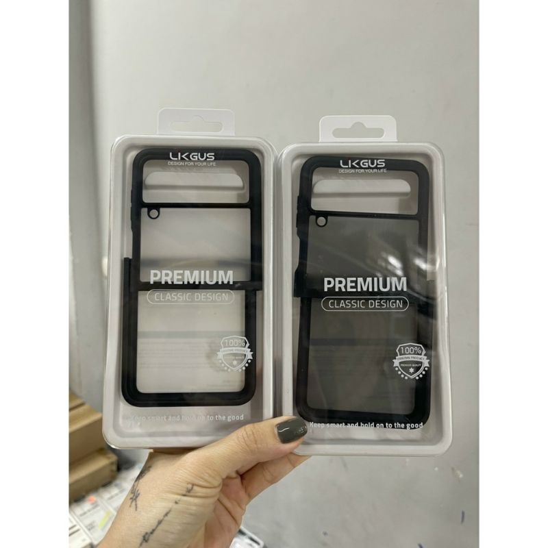 Ốp lưng nhám mờ hiệu Likgus Samsung Galaxy Z Flip 3