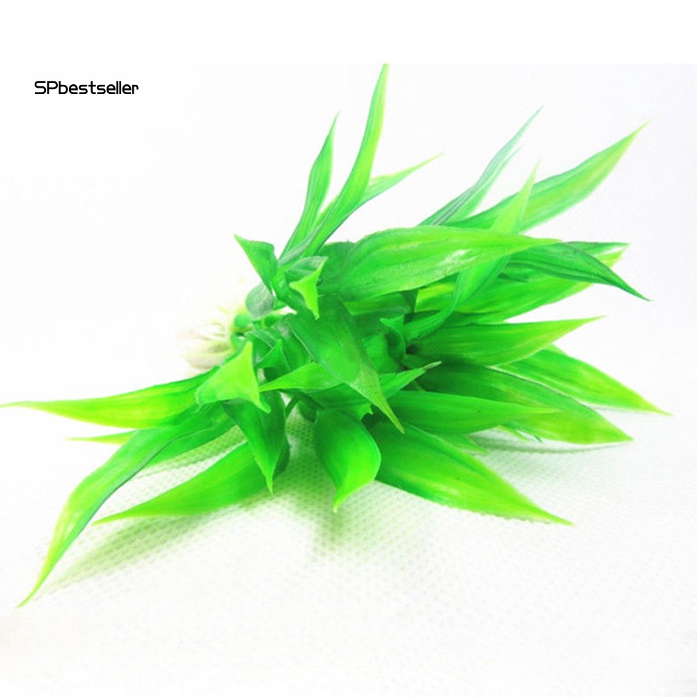 Cây giả sống động trang trí cho bể cá
