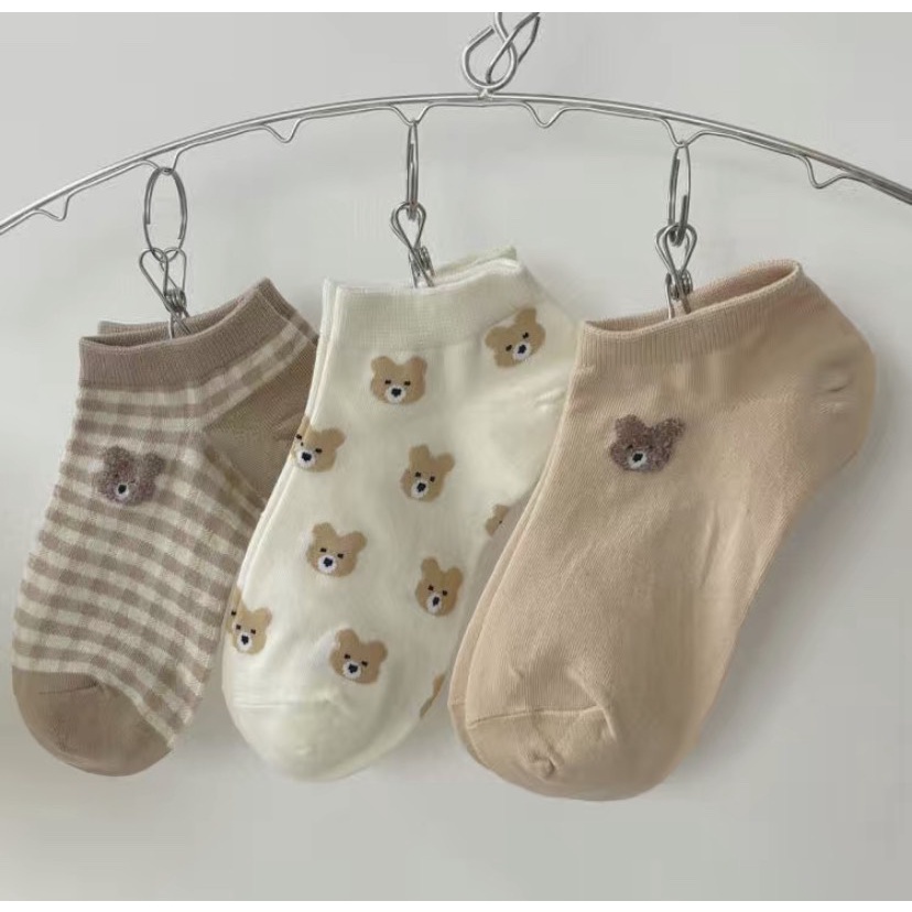 Tất Vớ Cổ Ngắn Nữ Họa Tiết Gấu Nâu Xinh Vải Cotton Co Giãn 4 Chiều Tốt