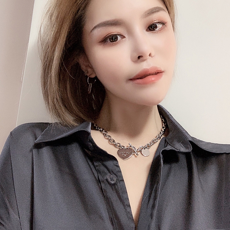 [Mã FASHIONCB231 hoàn tối đa 30K xu đơn 99K] Ins Punk Metal Cold Wind Love Clavicle Chain Necklace | BigBuy360 - bigbuy360.vn