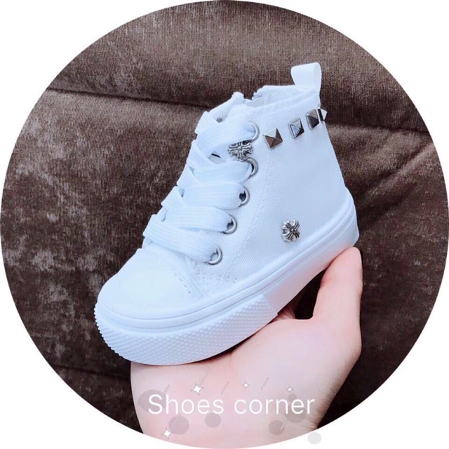 Giầy boot cho bé