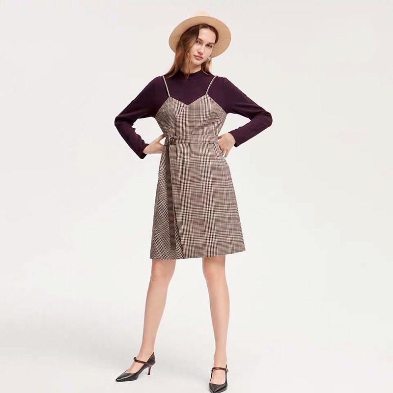 Đầm caro mix len Eifini