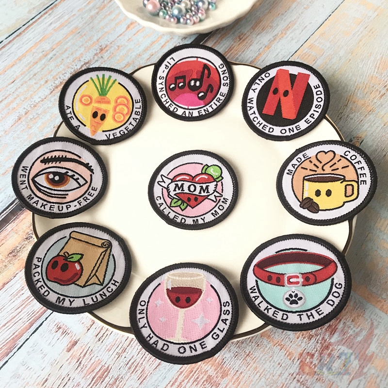 Set 1 / 3 Miếng Vá Ủi Quần Áo Hình Độc Đáo 4.8cm