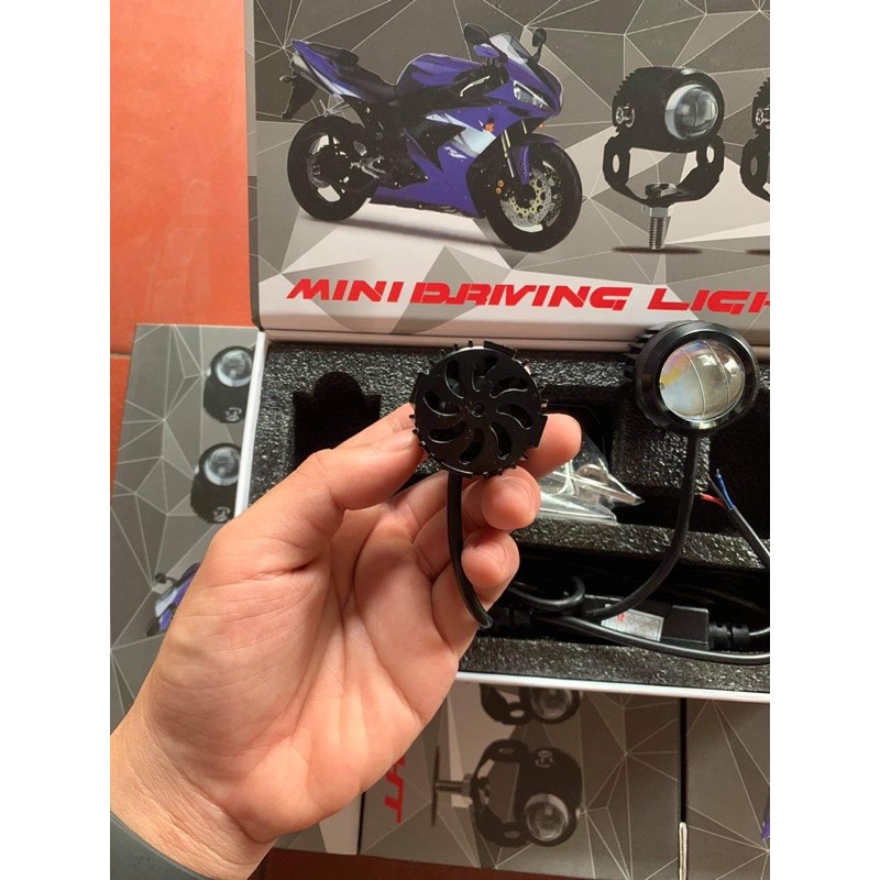 Đèn trợ sáng mini đèn trợ sáng minidriving mini lcho xe máy đèn gầm ô tô đèn trợ sáng mini hai chế độ Pha Trắng cos Vàng