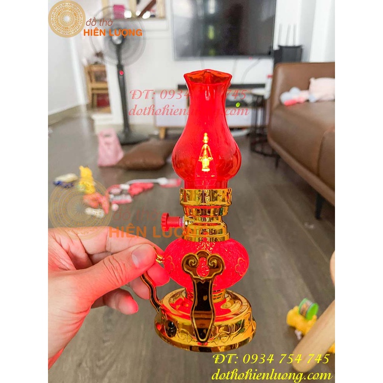 Đèn dầu chạy pin thân nhựa chỉnh được độ sáng thờ cúng