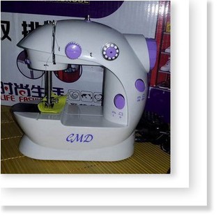 Máy may mini cao cấp có đèn