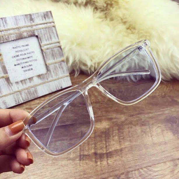 (GIÁ SỈ) MẮT KÍNH V TÂY TRONG ĐỦ MÀU CỰC HOT KÍNH TÂY NHIỀU MÀUAH130 | BigBuy360 - bigbuy360.vn