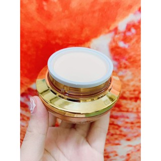 Kem Q2 collagen trắng da.